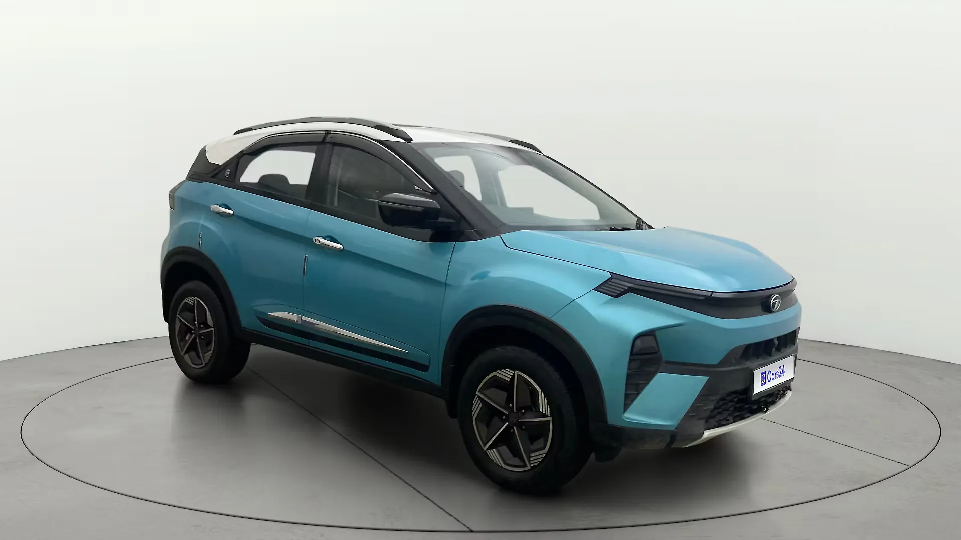 2023 Tata Nexon Creative 1.2 Petrol 6AMT Dual Tone [2023-2025] 1