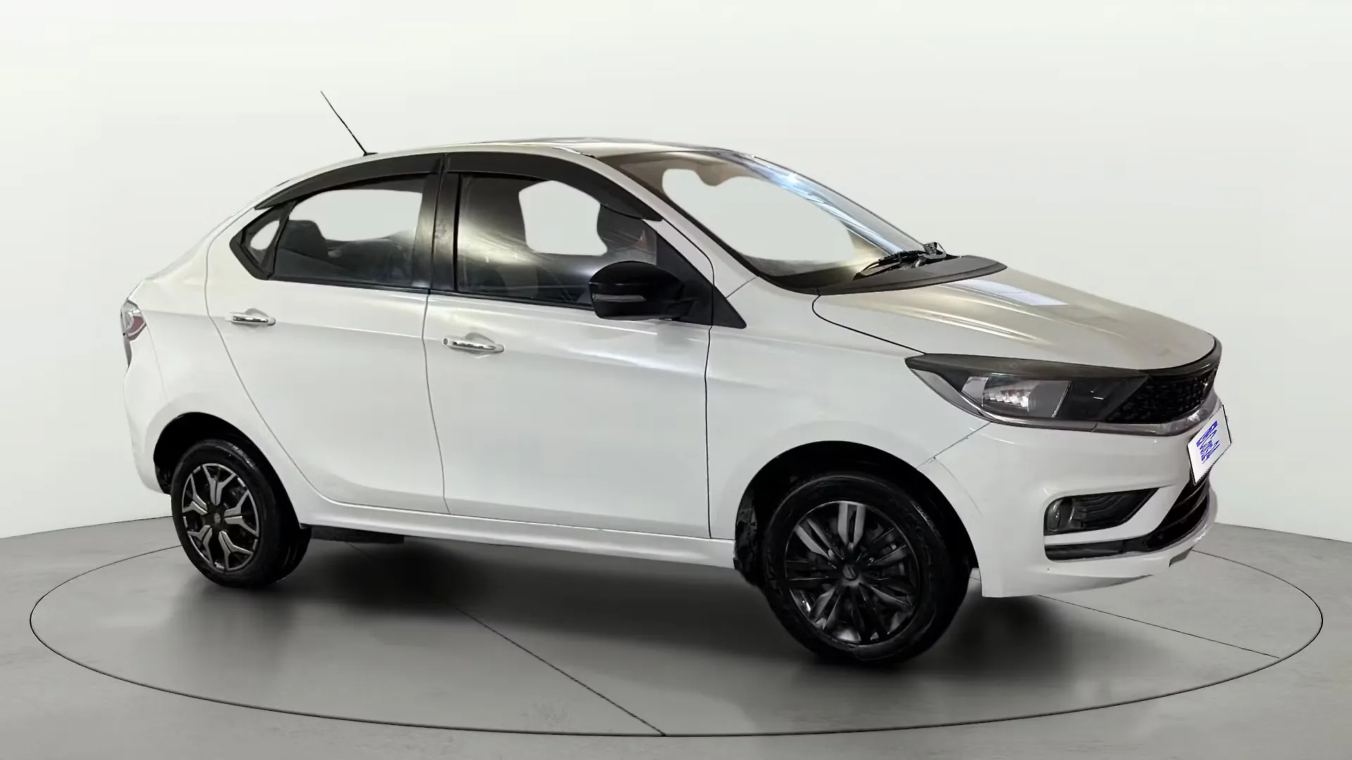 2022 Tata Tigor XZ CNG [2022-2023] 1