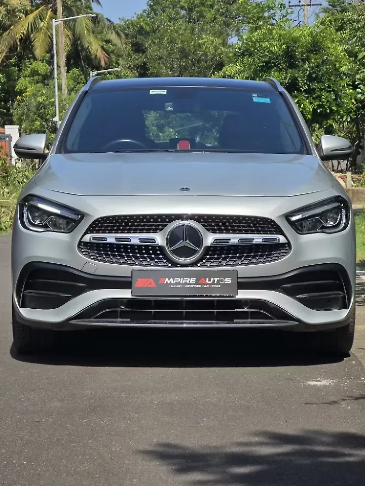2023 Mercedes-Benz GLA 220d AMG Line 4MATIC 1
