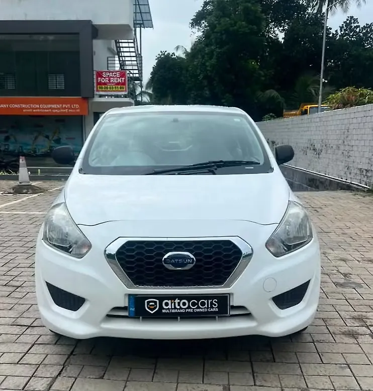 2014 Datsun Go T 1