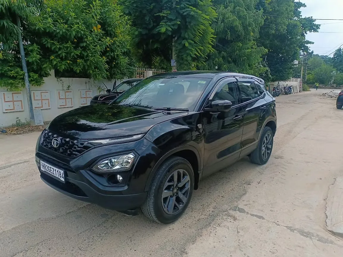 2023 Tata Harrier XZ Dark Edition 1