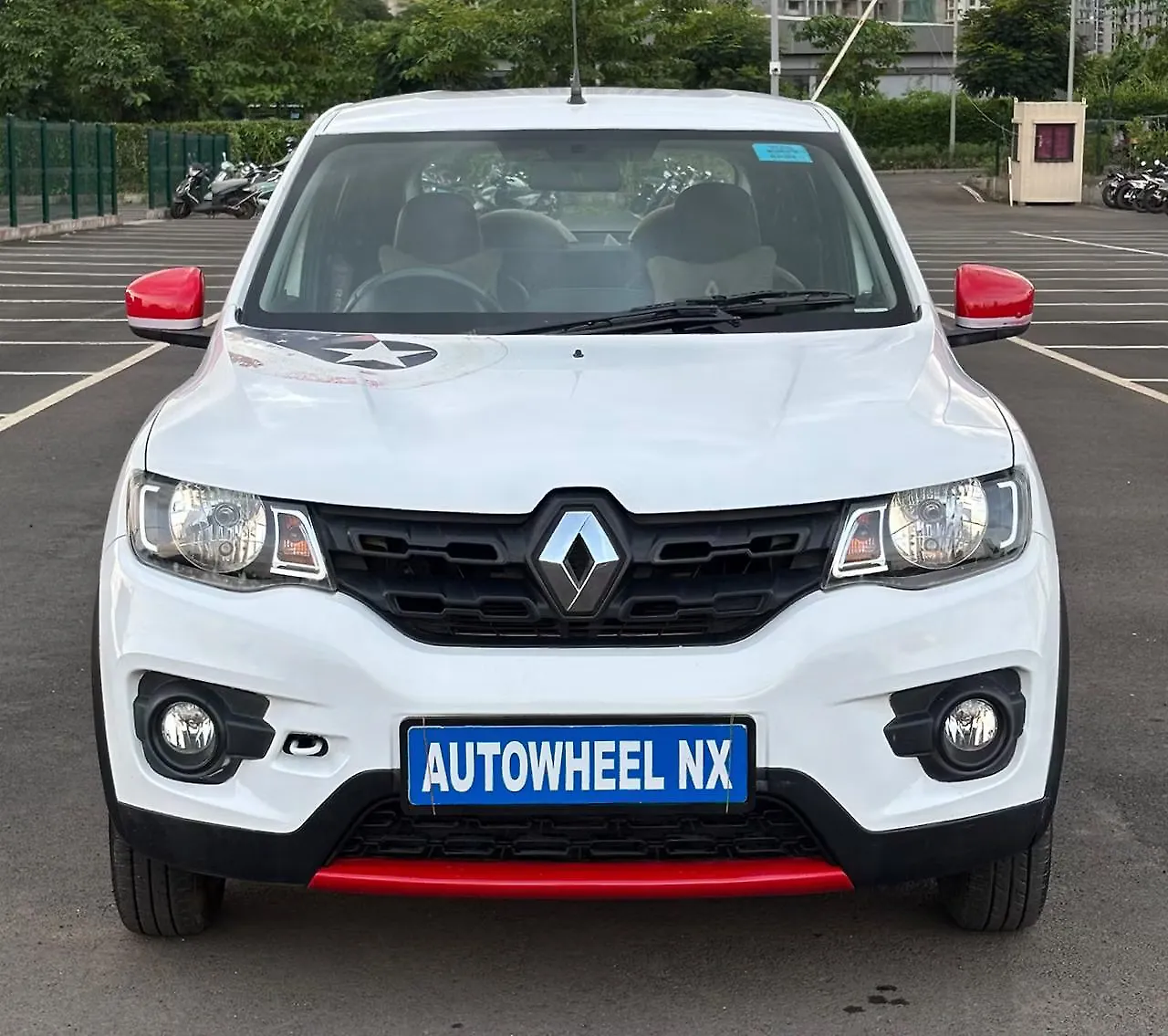 2019 Renault Kwid 1.0 RXT [2016-2019] 1