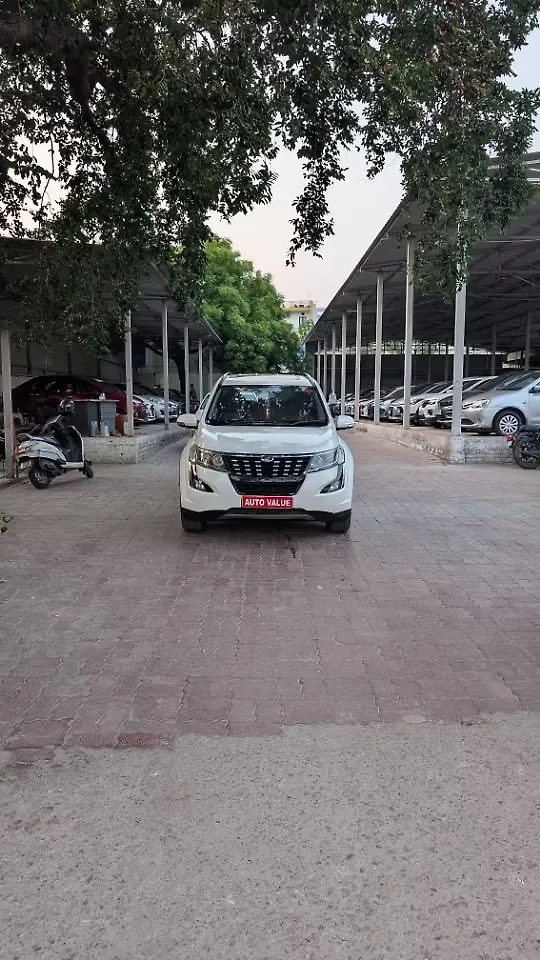 2019 महिंद्रा XUV500 w9 [2018-2020] 1