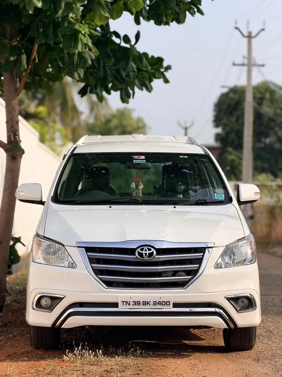 2013 Toyota Innova 2.5 ZX 7 STR BS-III 1