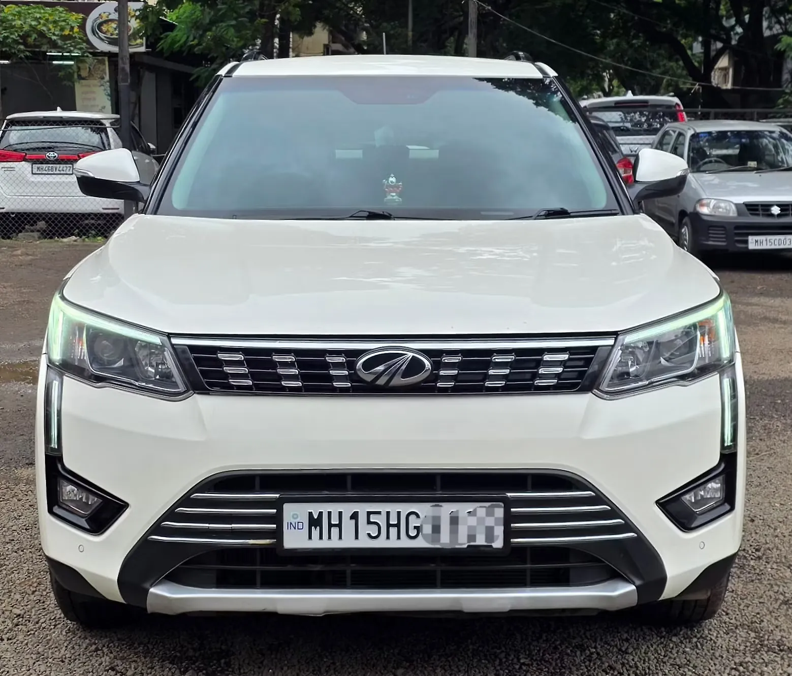 2021 Mahindra XUV300 W8 (O) 1.5 Diesel [2020] 1
