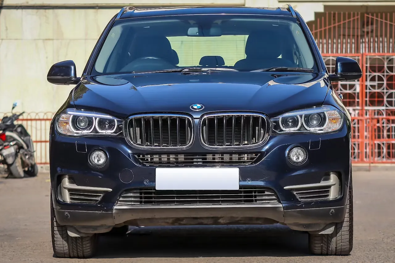 2019 BMW X5 xDrive 30d Expedition 1