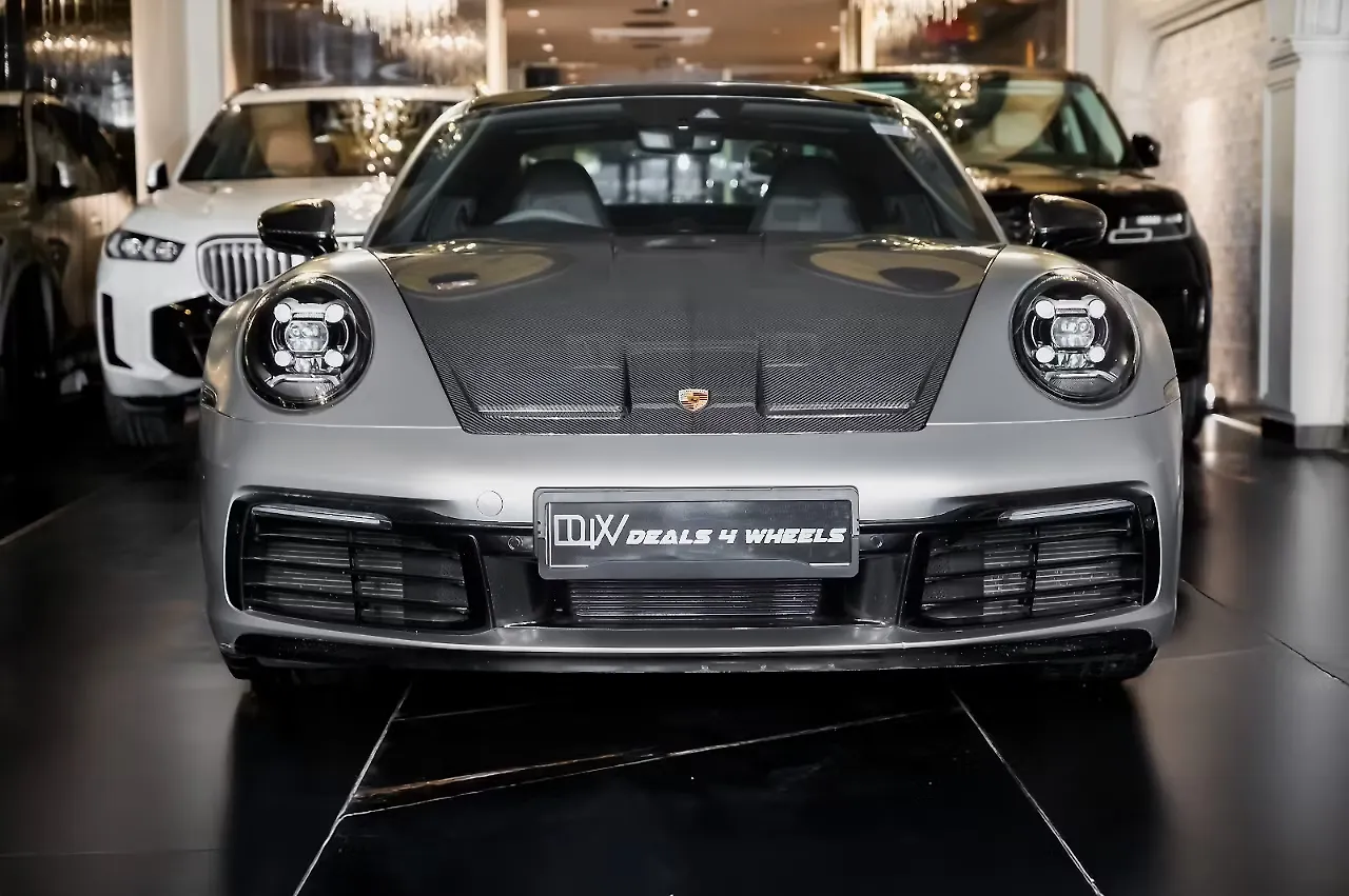 2024 पोर्शे 911 Carrera 2WD Petrol 3.0L Turbo 8 Speed Automatic 4 STR 1