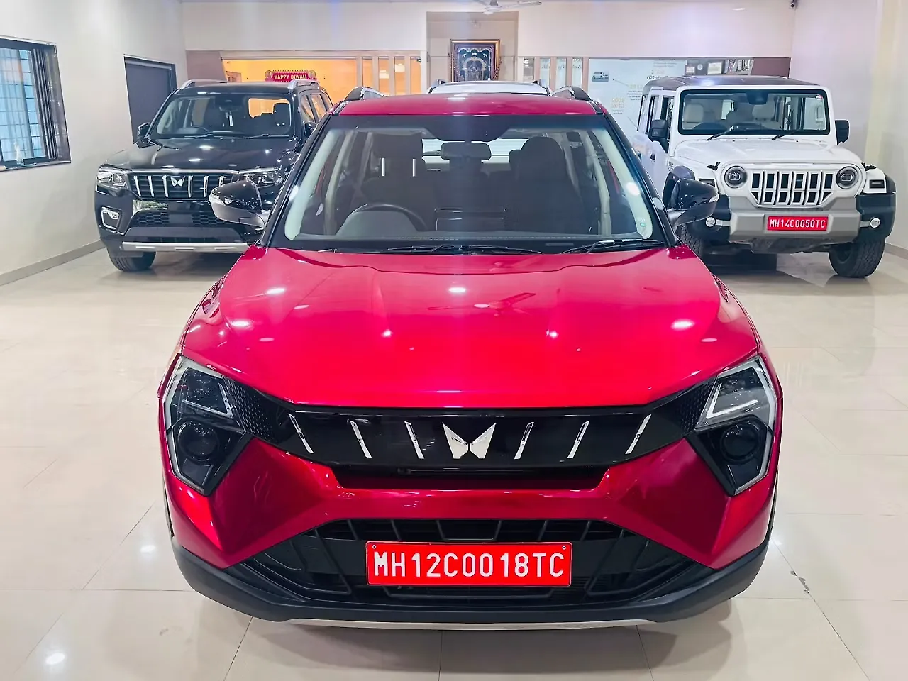 2024 Mahindra XUV 3XO AX5 Petrol 1.2L Turbo Manual 1