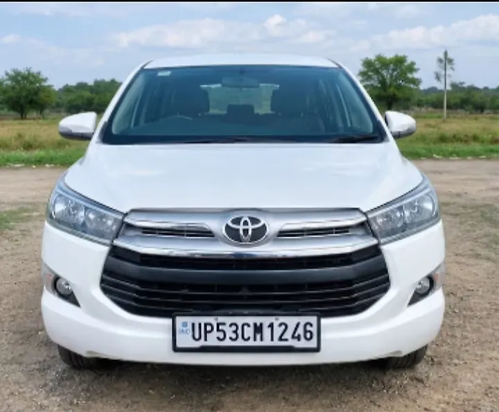 2017 Toyota Innova Crysta 2.4 G 7 STR [2016-2017] 1