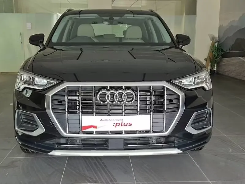 2025 Audi Q3 40 TFSI Technology 1