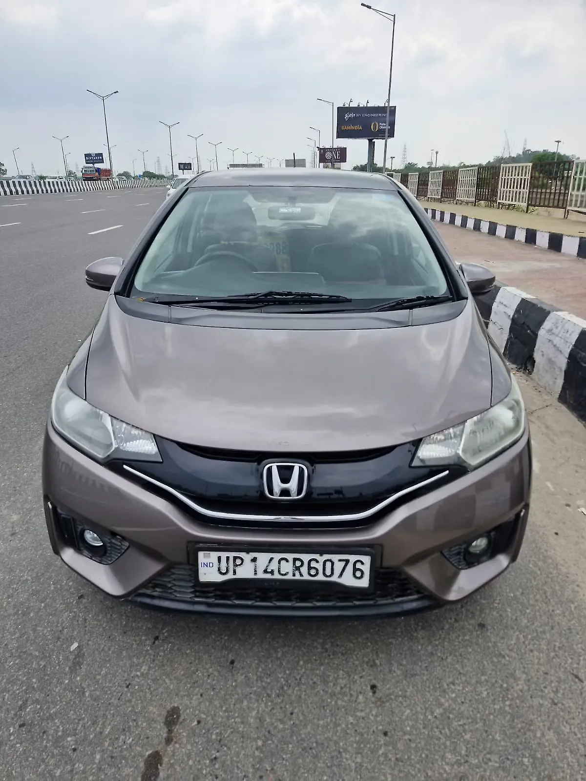 2015 Honda Jazz V Petrol 1