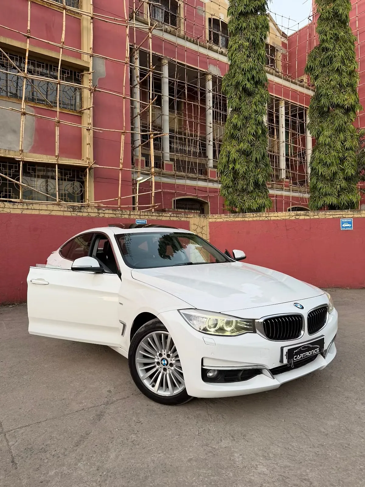 2015 BMW 3 Series GT 320d Luxury Line [2014-2016] 1