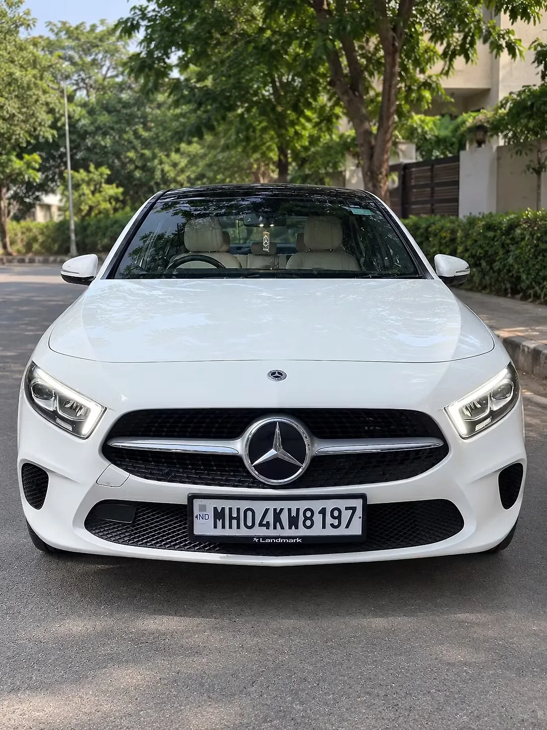 2022 Mercedes-Benz A-Class Limousine 200d 1