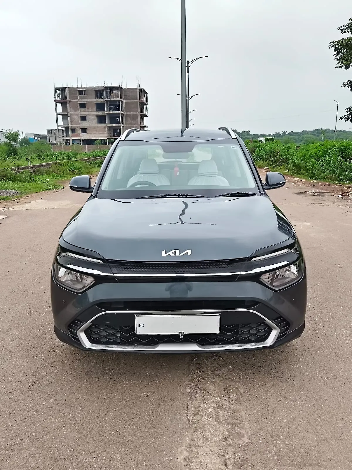 2022 Kia Carens Prestige Plus 1.5 Diesel MT 7 STR 1