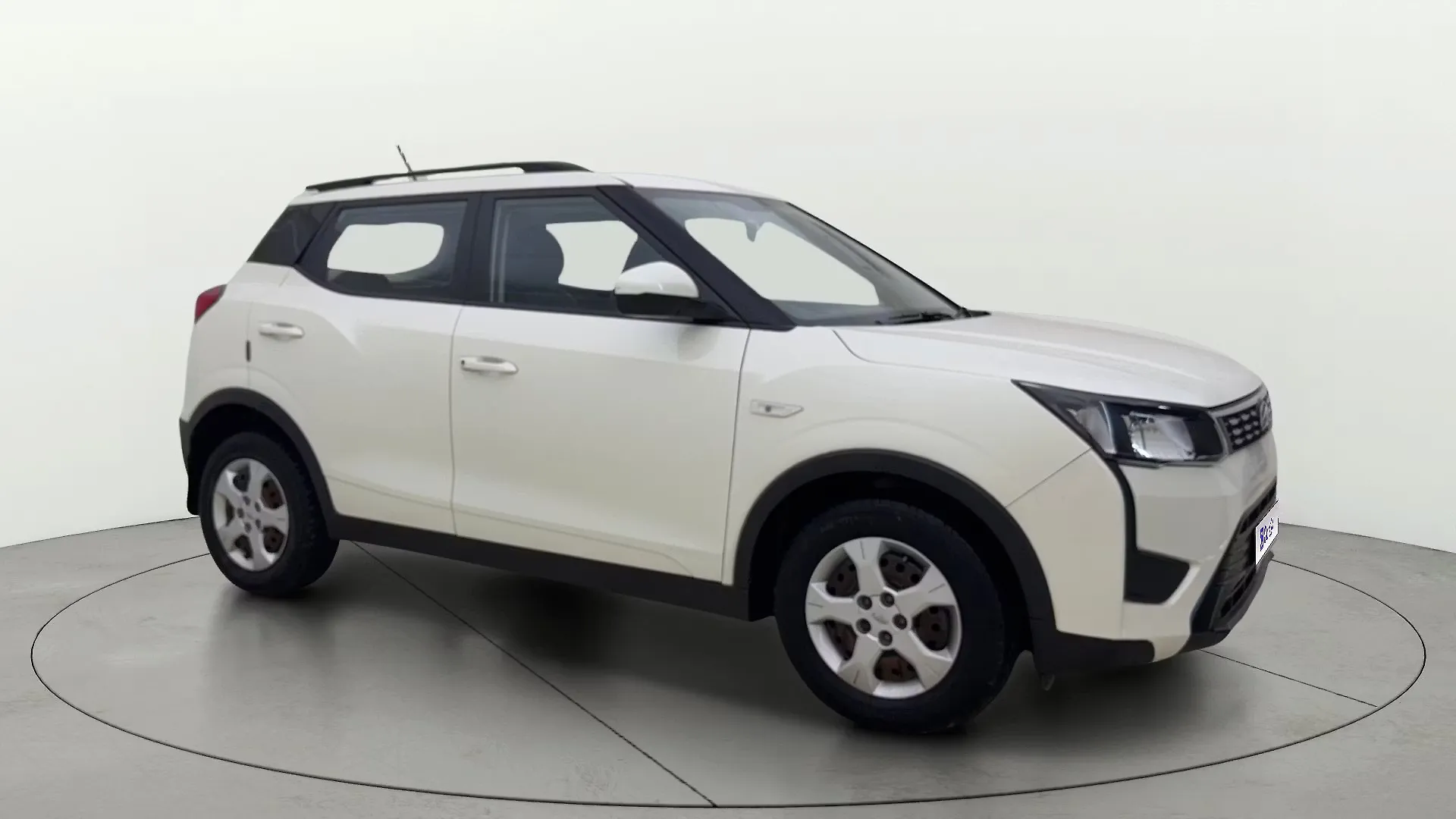 2022 Mahindra XUV300 W6 1.2 Petrol AMT [2021] 1