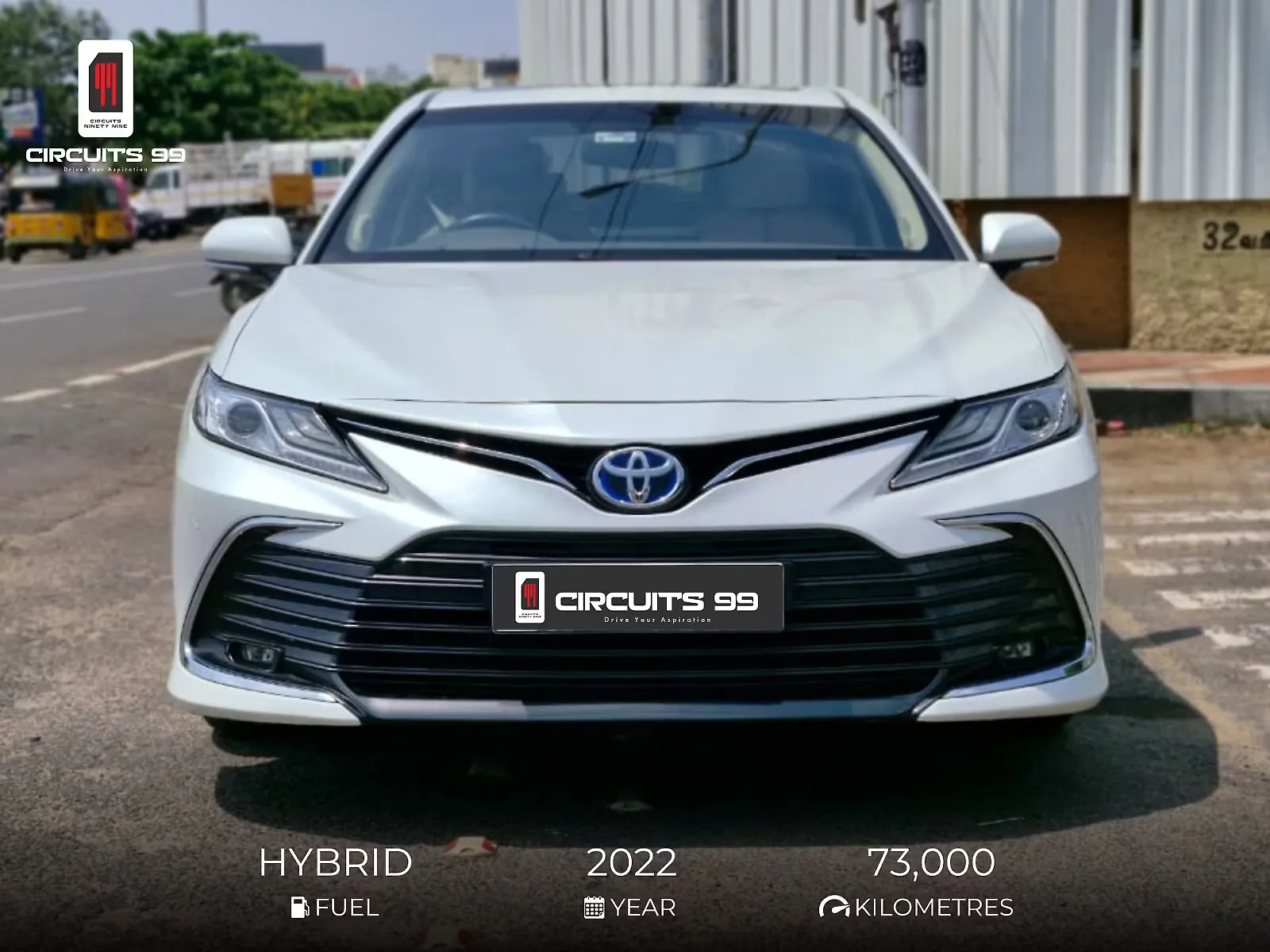 2022 Toyota Camry Hybrid 1
