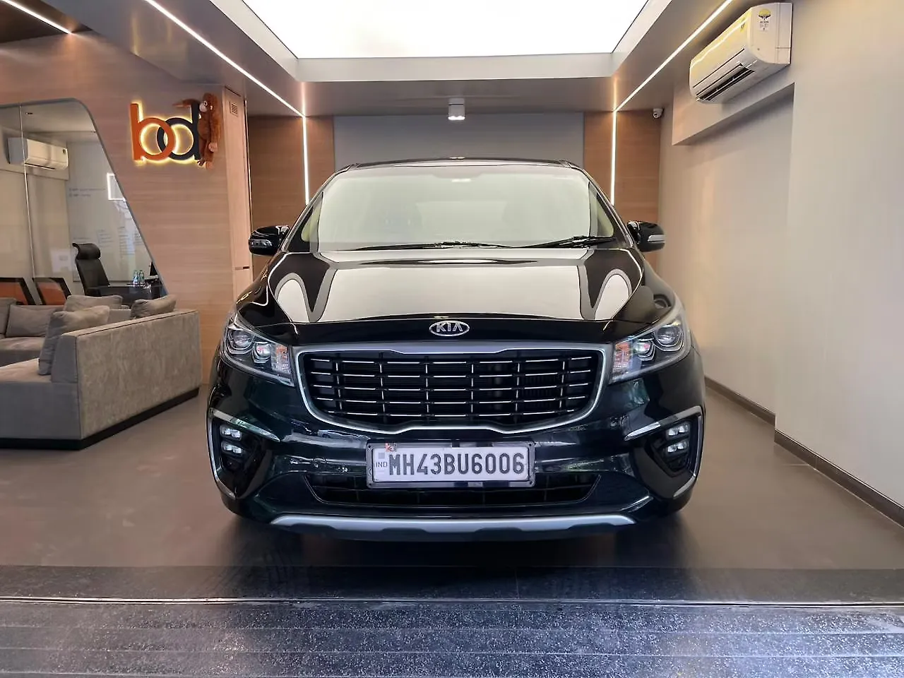 2020 Kia Carnival Prestige 7 STR 1