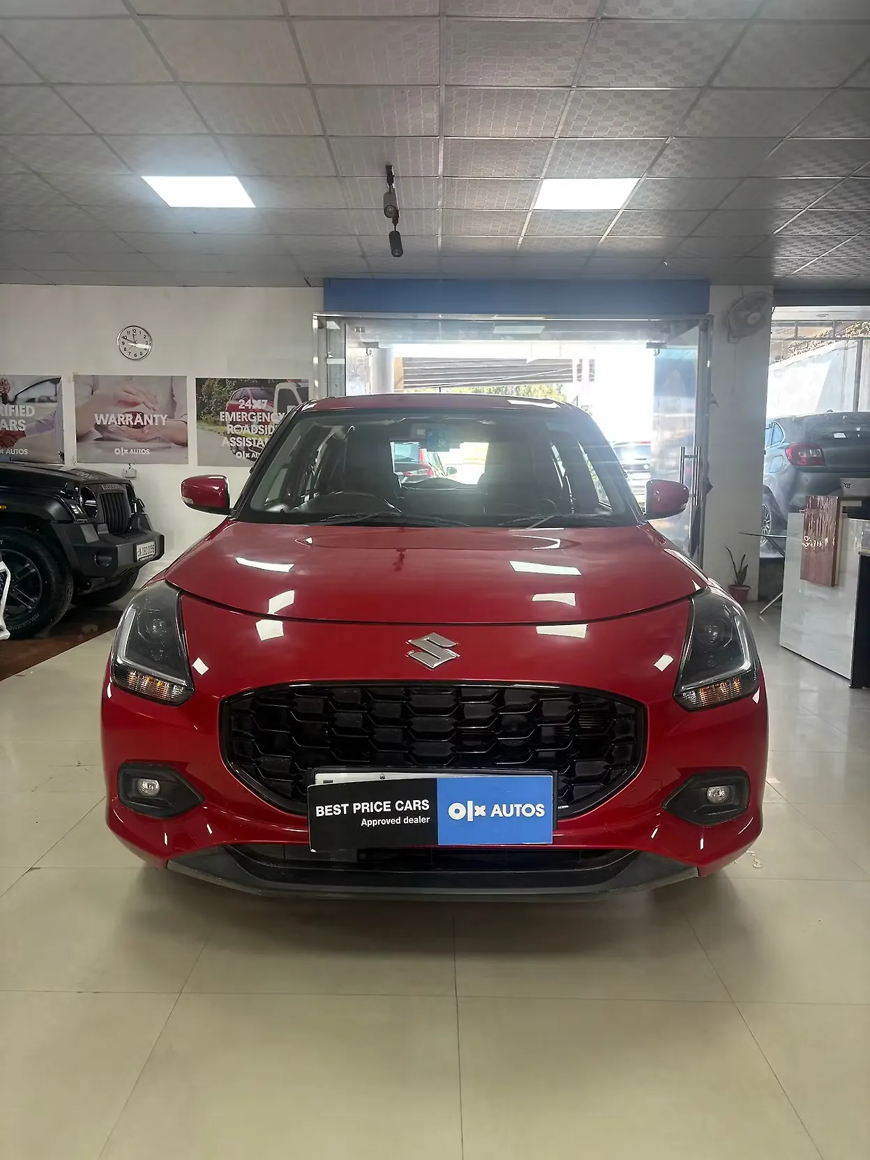 2025 Maruti Suzuki Swift VXi Petrol Manual 1