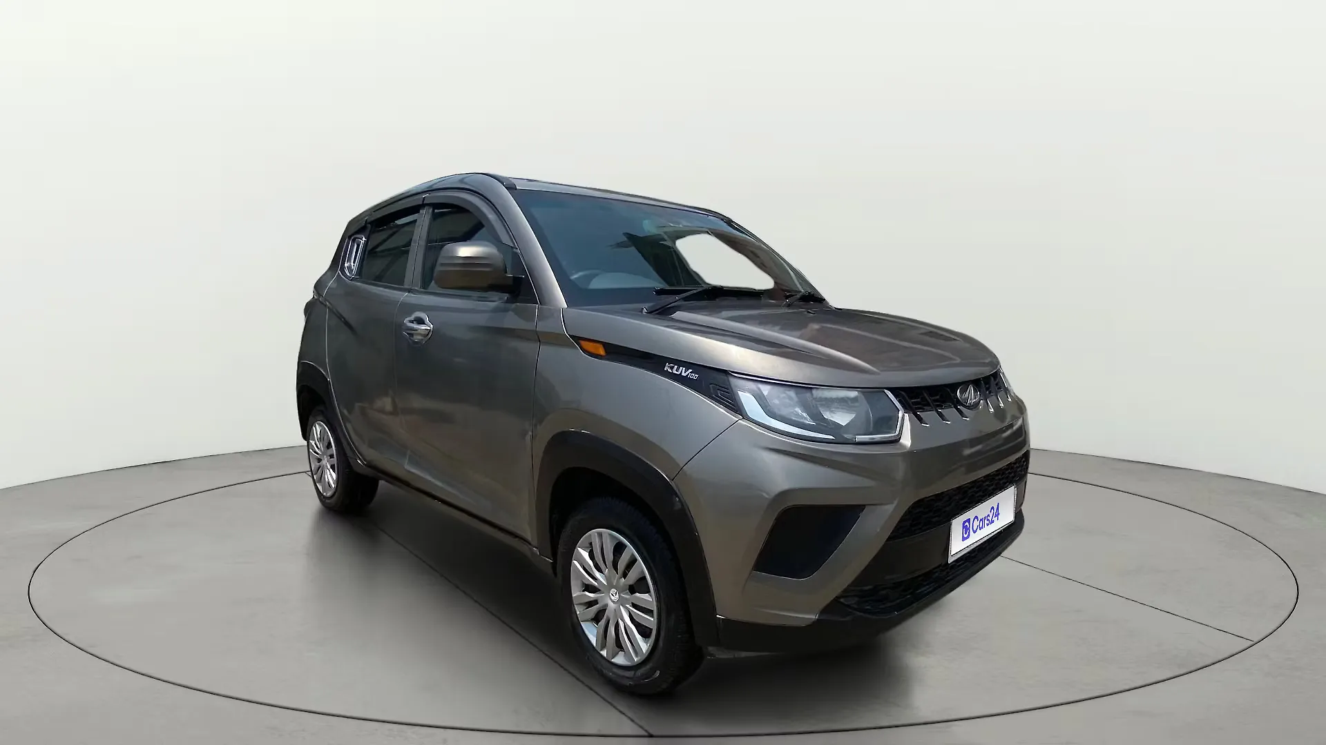 2018 Mahindra KUV100 K4 Plus D 6 STR 1