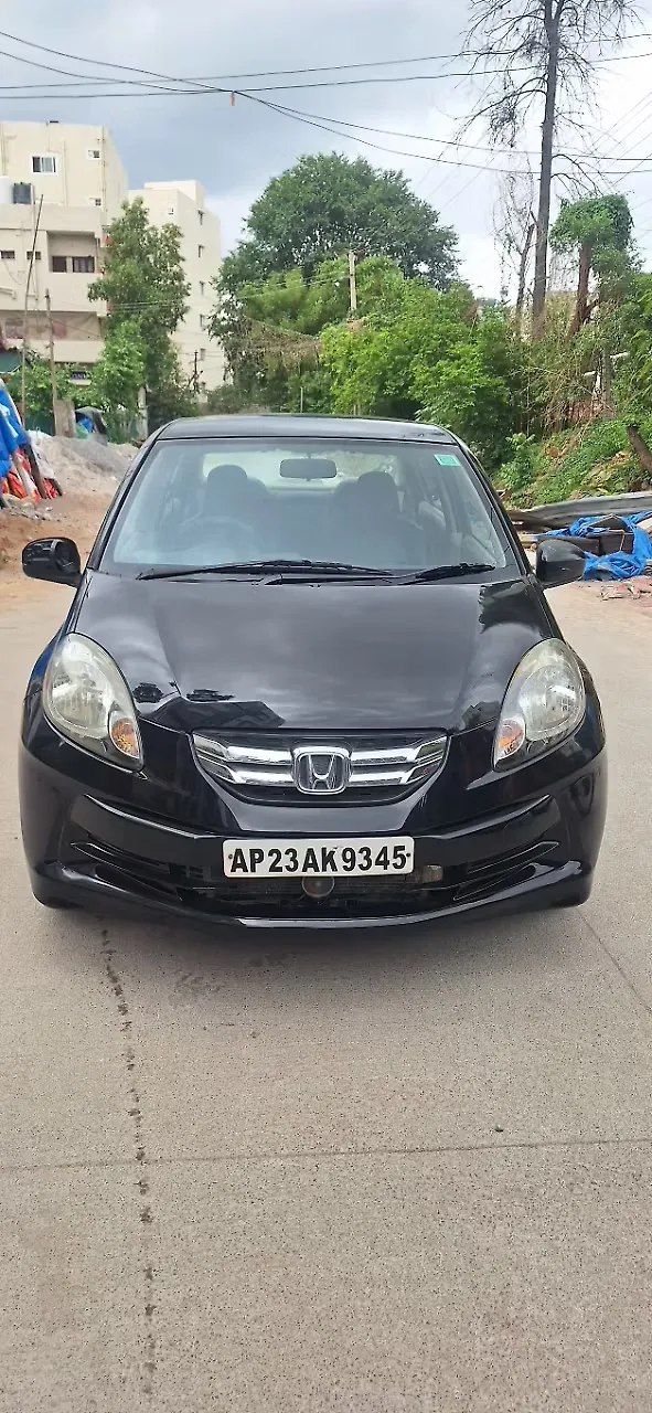 2013 Honda Amaze 1.5 S i-DTEC 1
