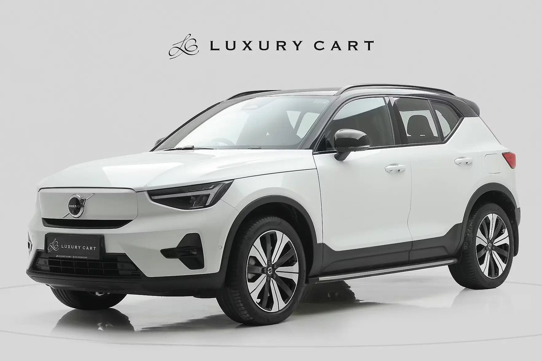 2024 Volvo EX40 Ultimate AWD 1