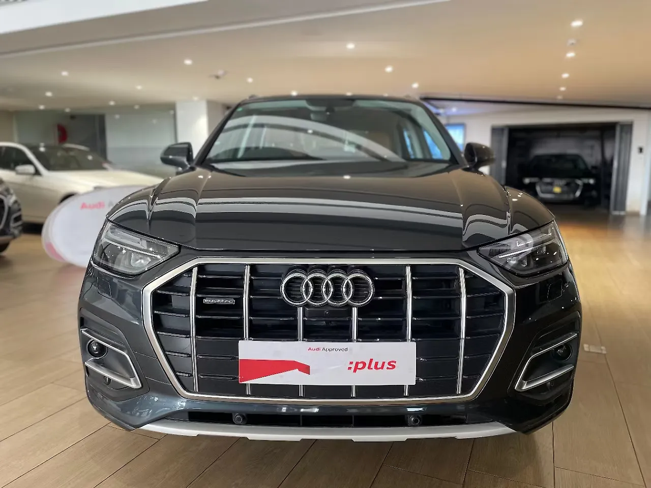 2025 Audi Q5 Technology 45 TFSI 1