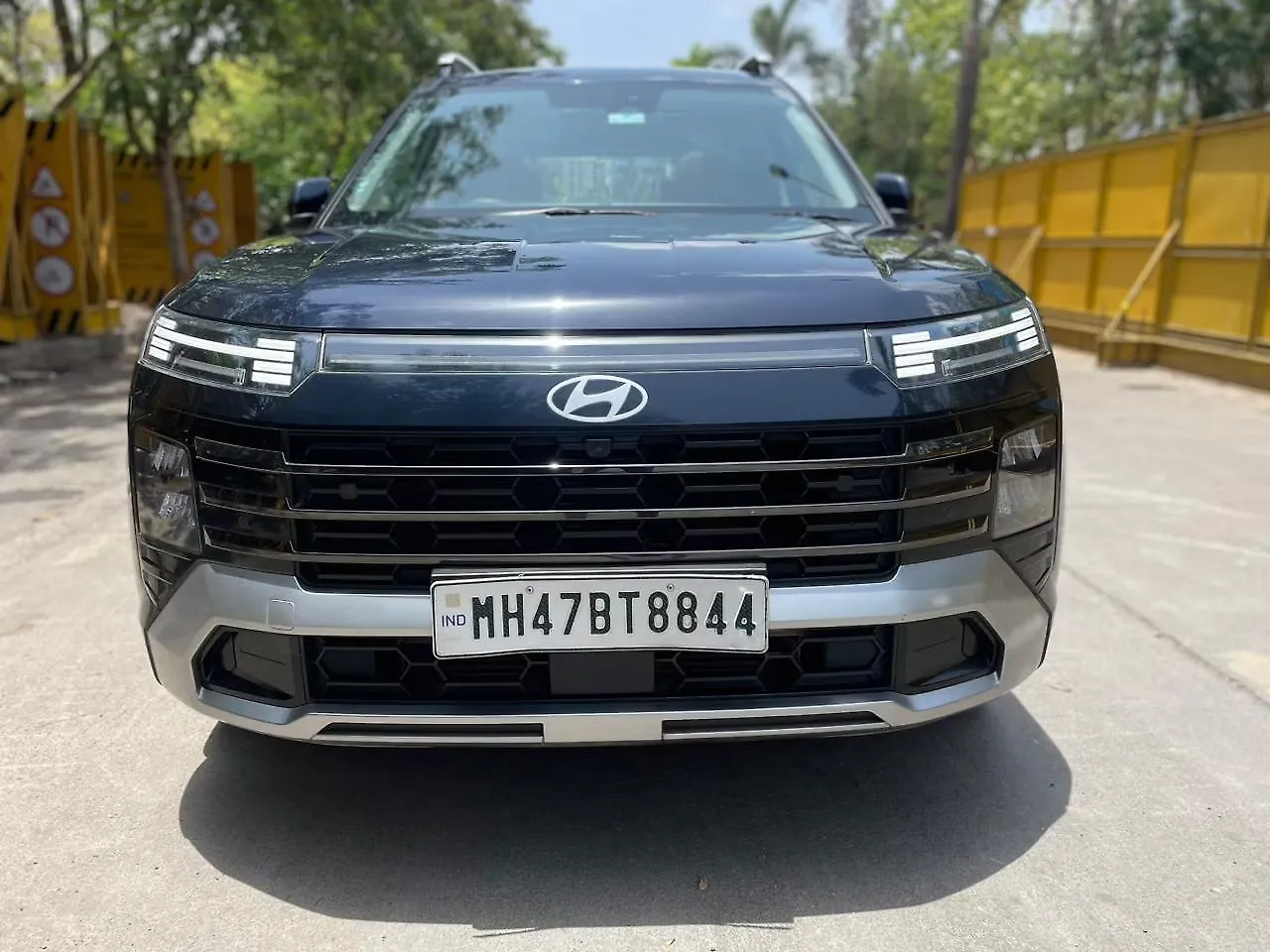 2024 Hyundai Alcazar Signature 1.5 Petrol DCT 7STR [2024-2025] 1