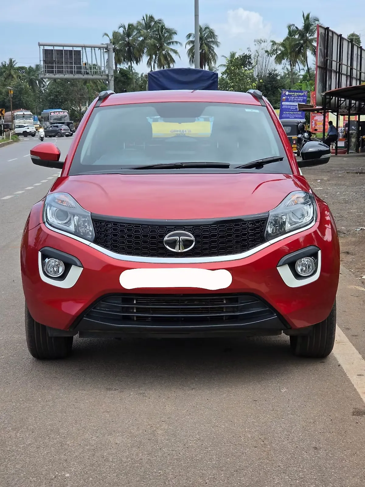 2017 Tata Nexon XZ Plus 1