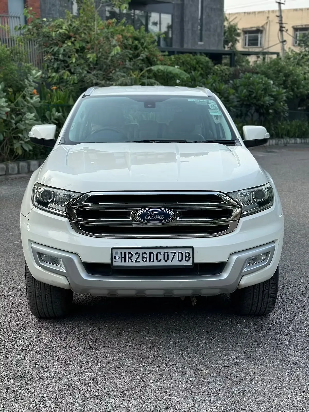 2017 Ford Endeavour Titanium 2.2 4x2 AT [2016-2018] 1