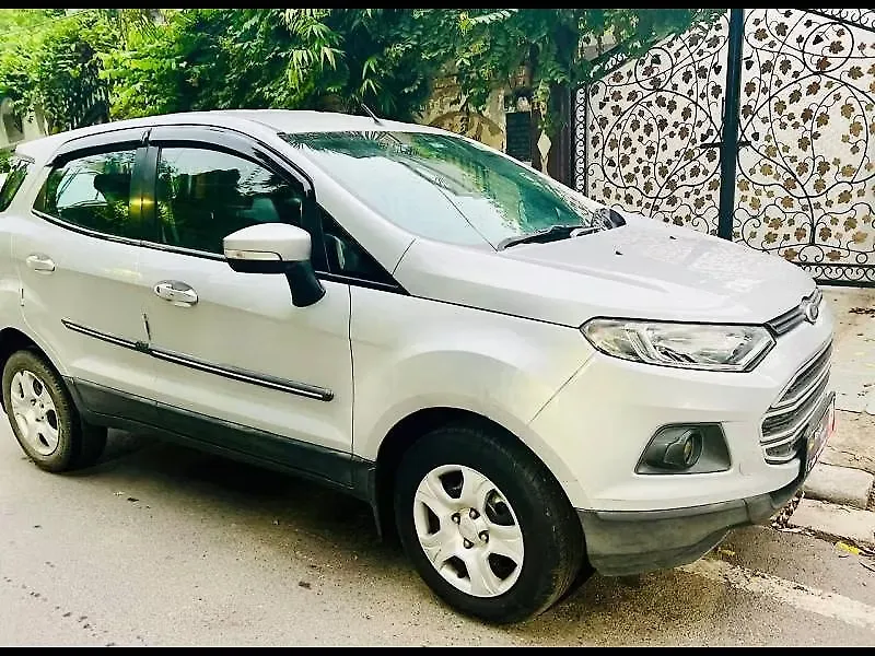 2016 फ़ोर्ड ईकोस्पोर्ट टाइटेनियम 1.5l tdci 1
