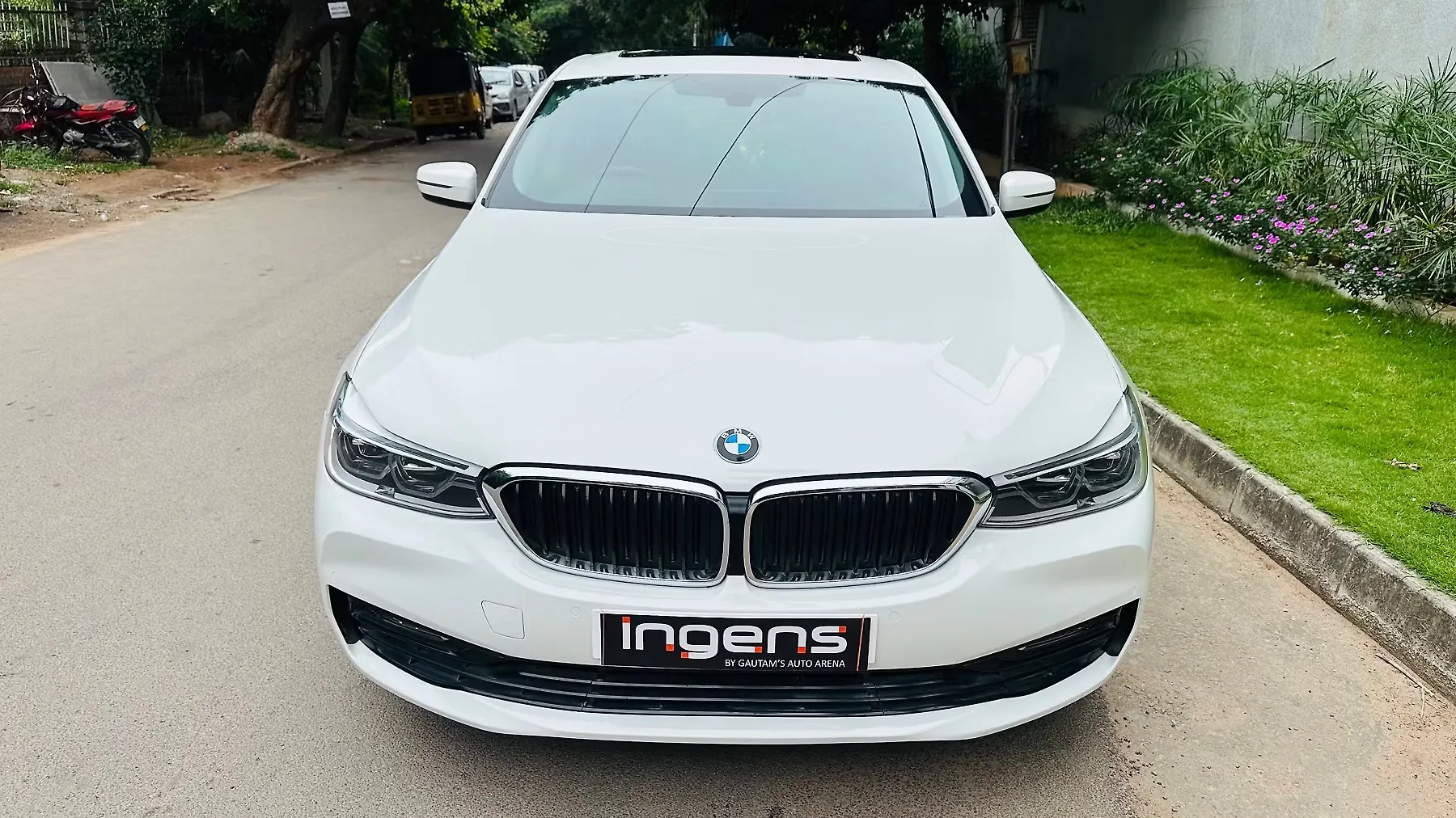 2018 BMW 6-Series GT 630i Sport Line 1