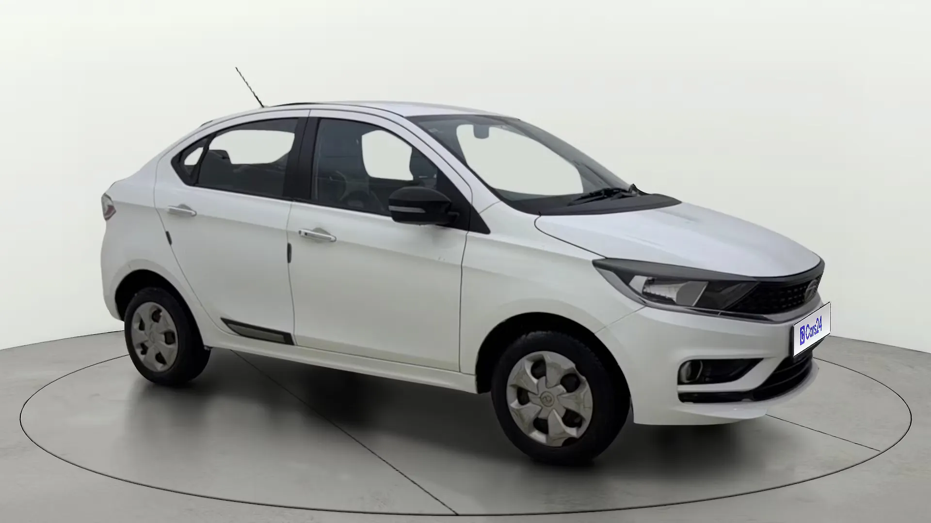 2022 Tata Tigor XZ CNG [2022-2023] 1