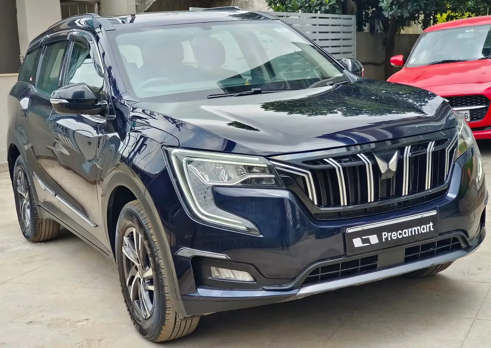 2023 Mahindra XUV700 AX 5 Petrol MT 7 STR [2021] 1