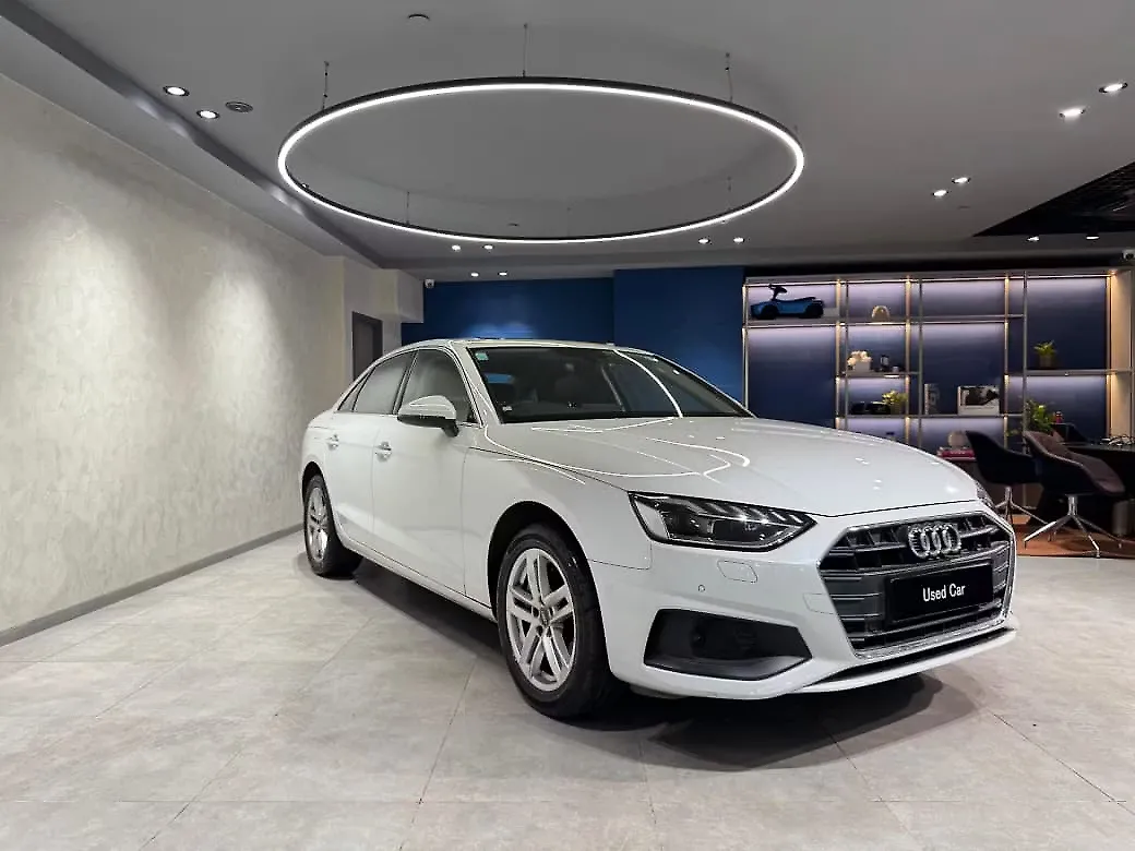2024 Audi A4 Premium Plus 40 TFSI [2021-2024] 1