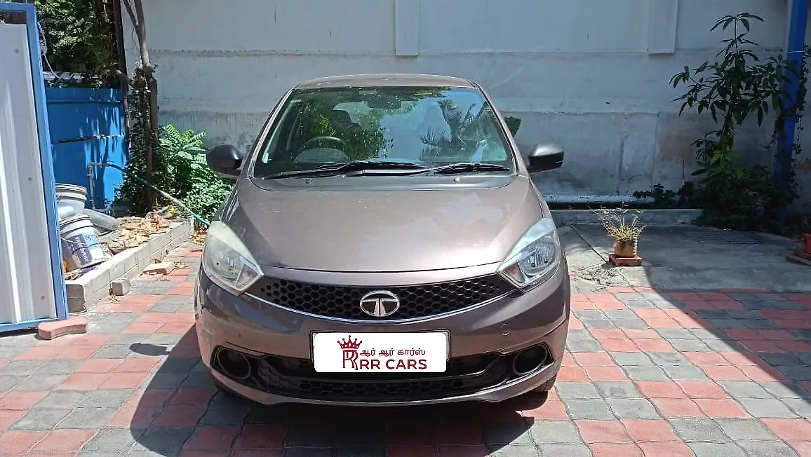 2019 Tata Tiago Revotron XE 1