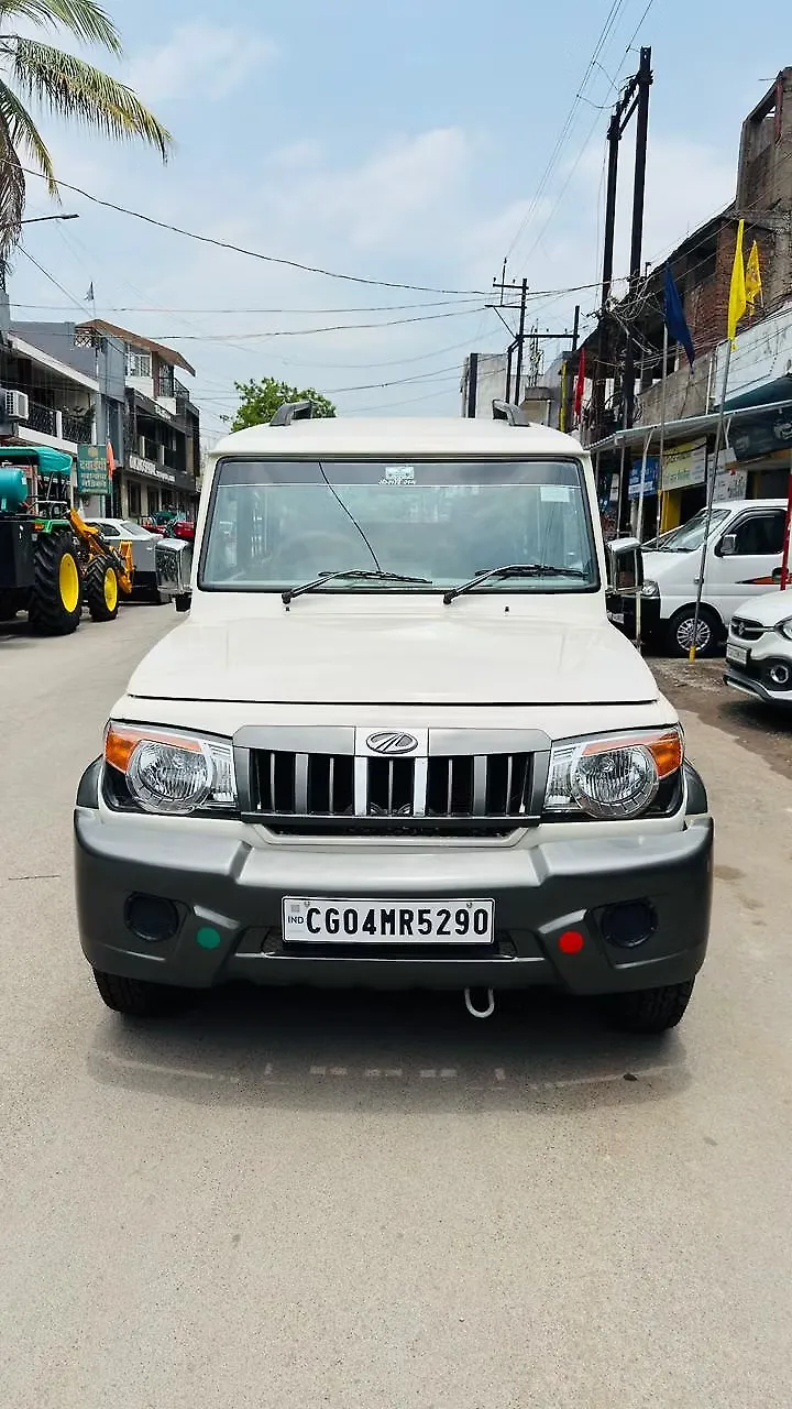 2019 महिंद्रा बोलेरो प्लस एसी BS IV 1