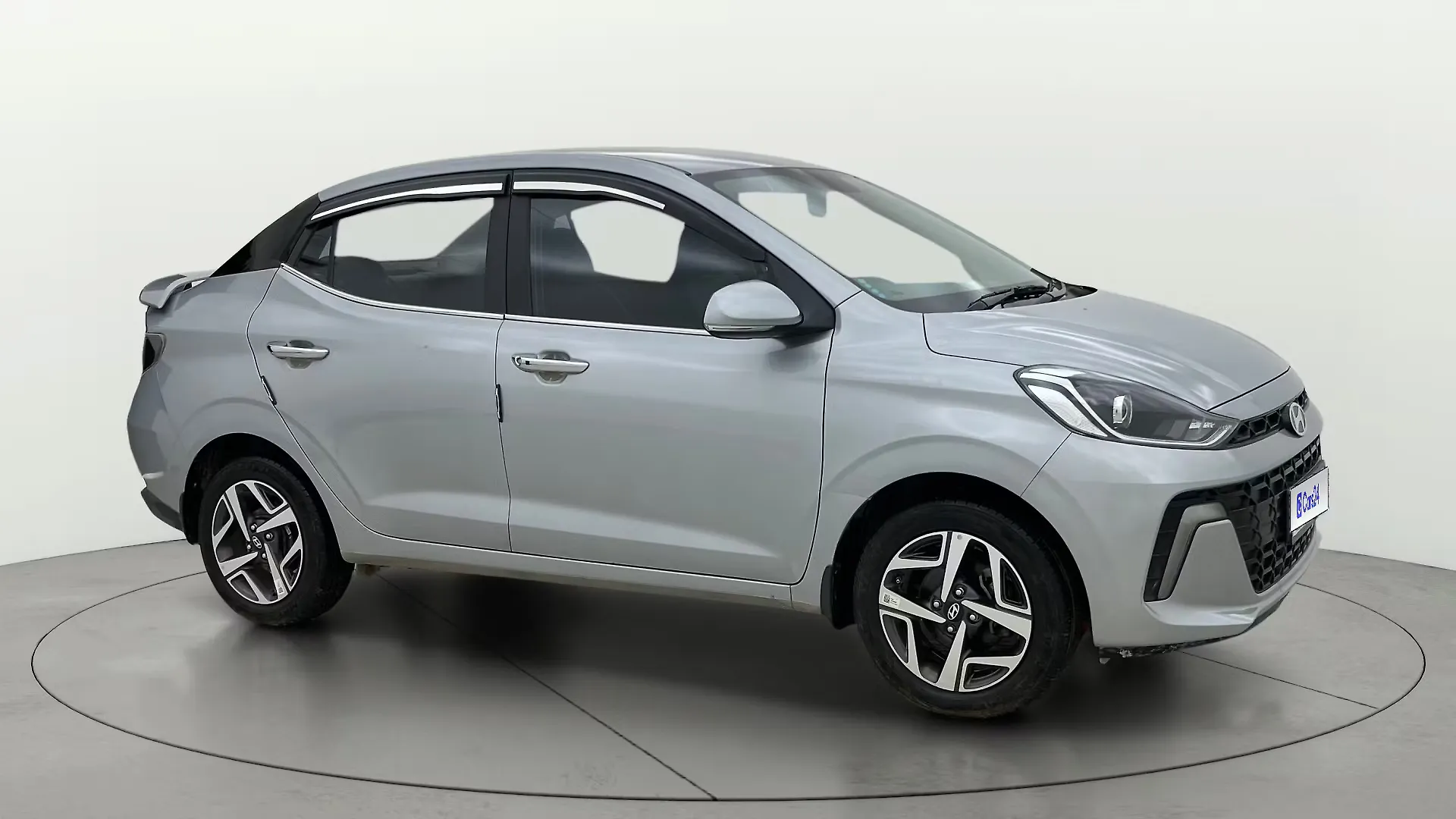2023 हुंडई ऑरा SX (O) Petrol Manual 1