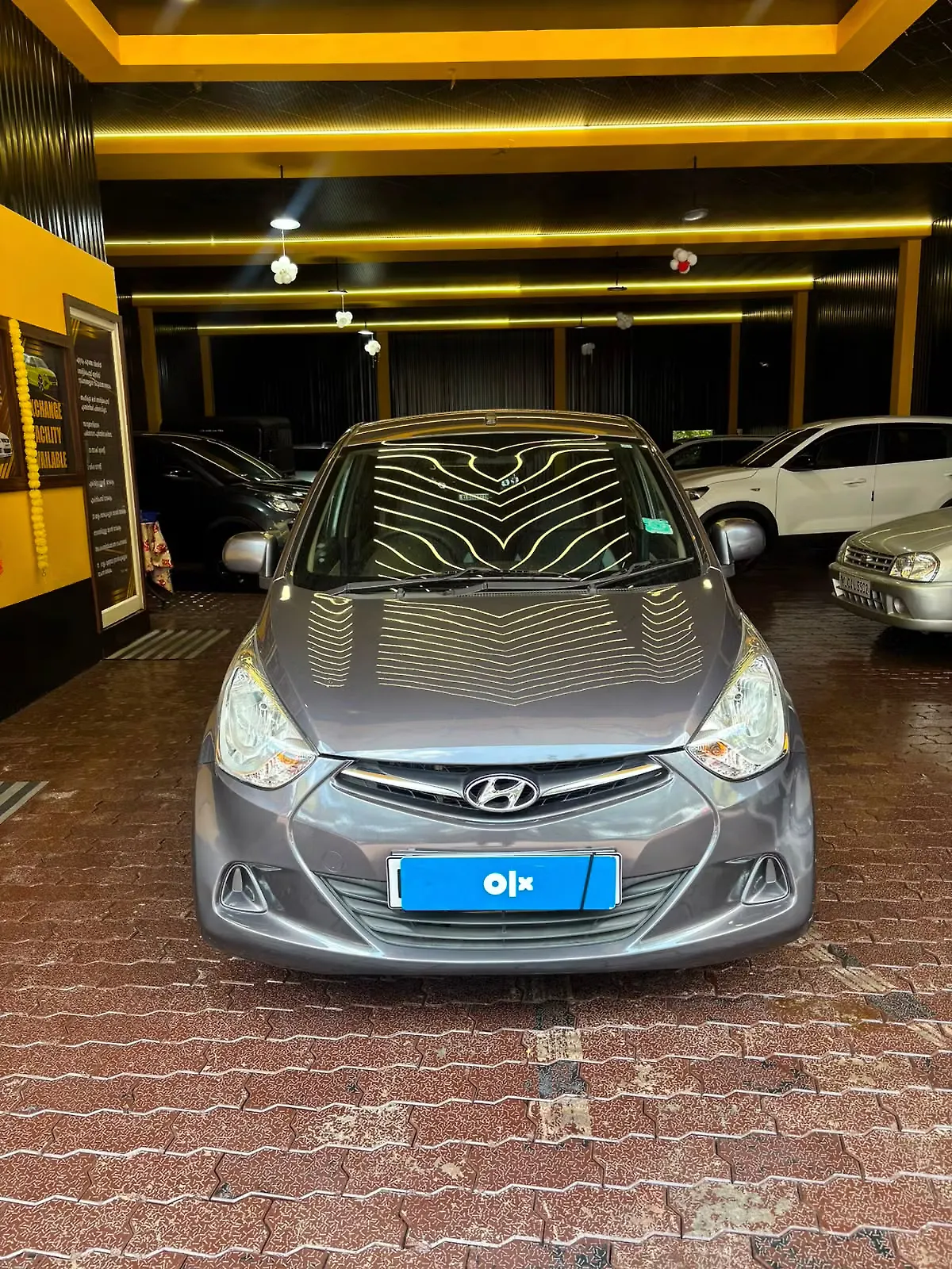 2018 Hyundai Eon Era + SE 1