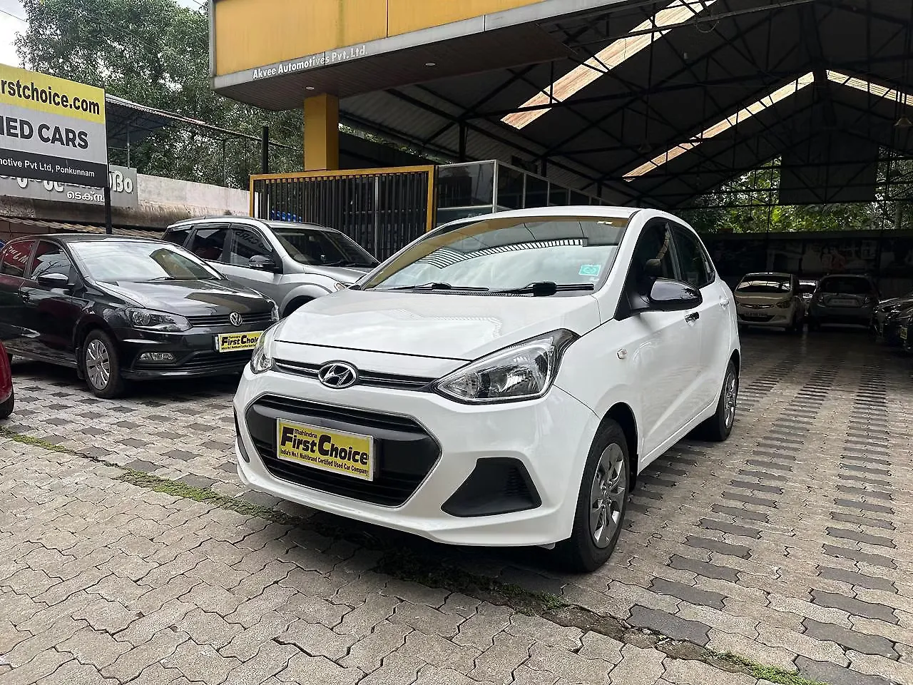 2014 Hyundai Xcent S 1.2 (O) 1