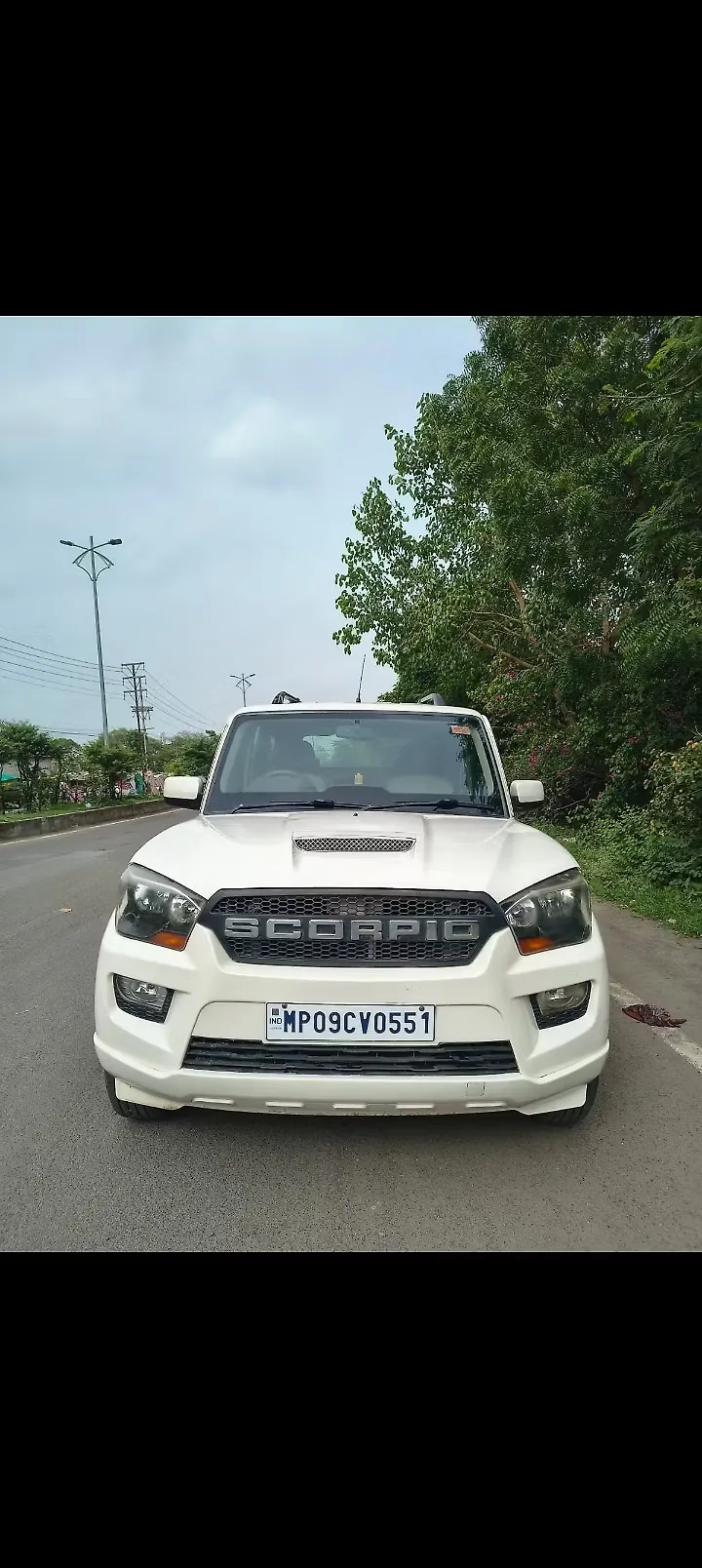 2017 Mahindra Scorpio S2 1