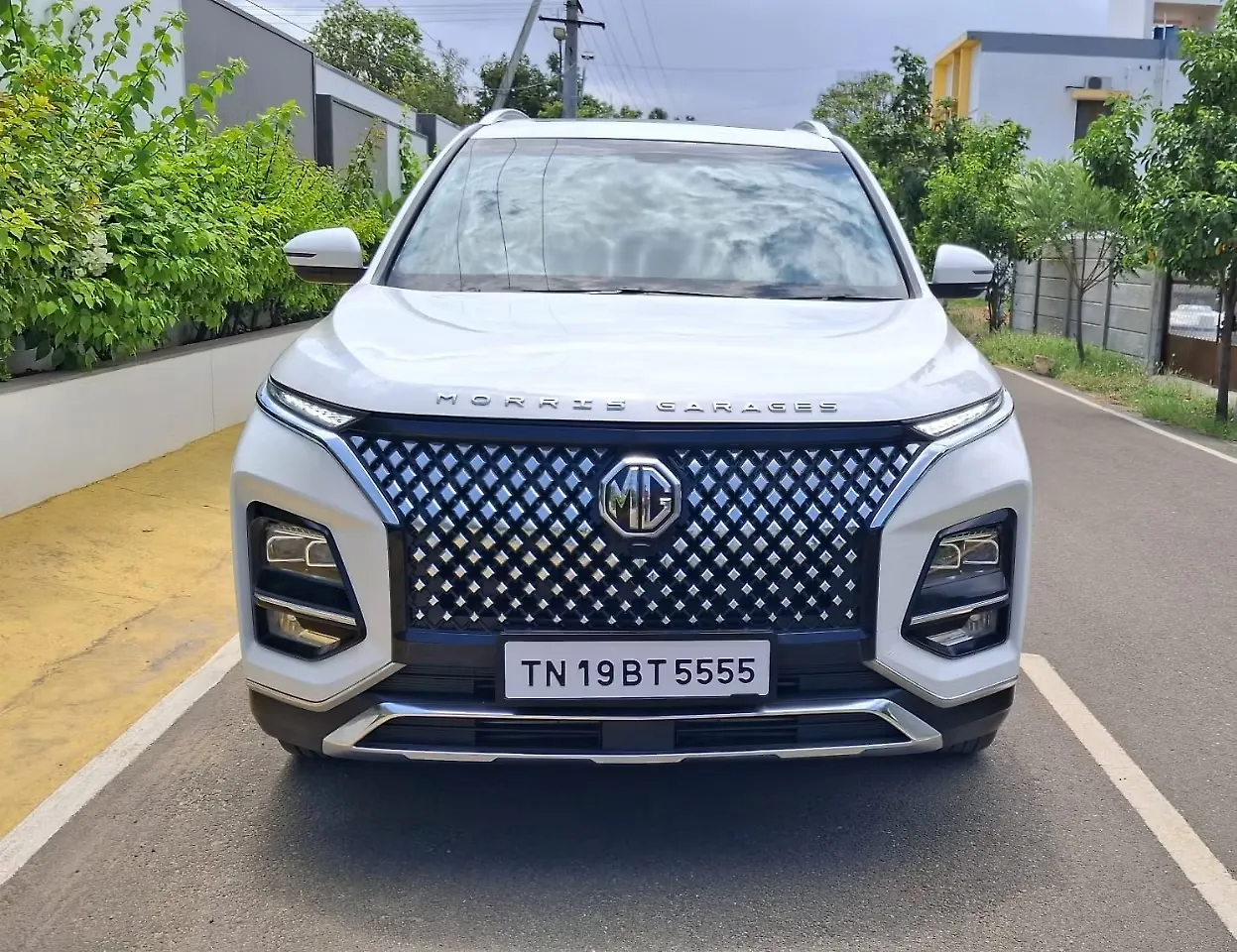 2023 MG Hector Shine 2.0 Diesel Turbo MT 1
