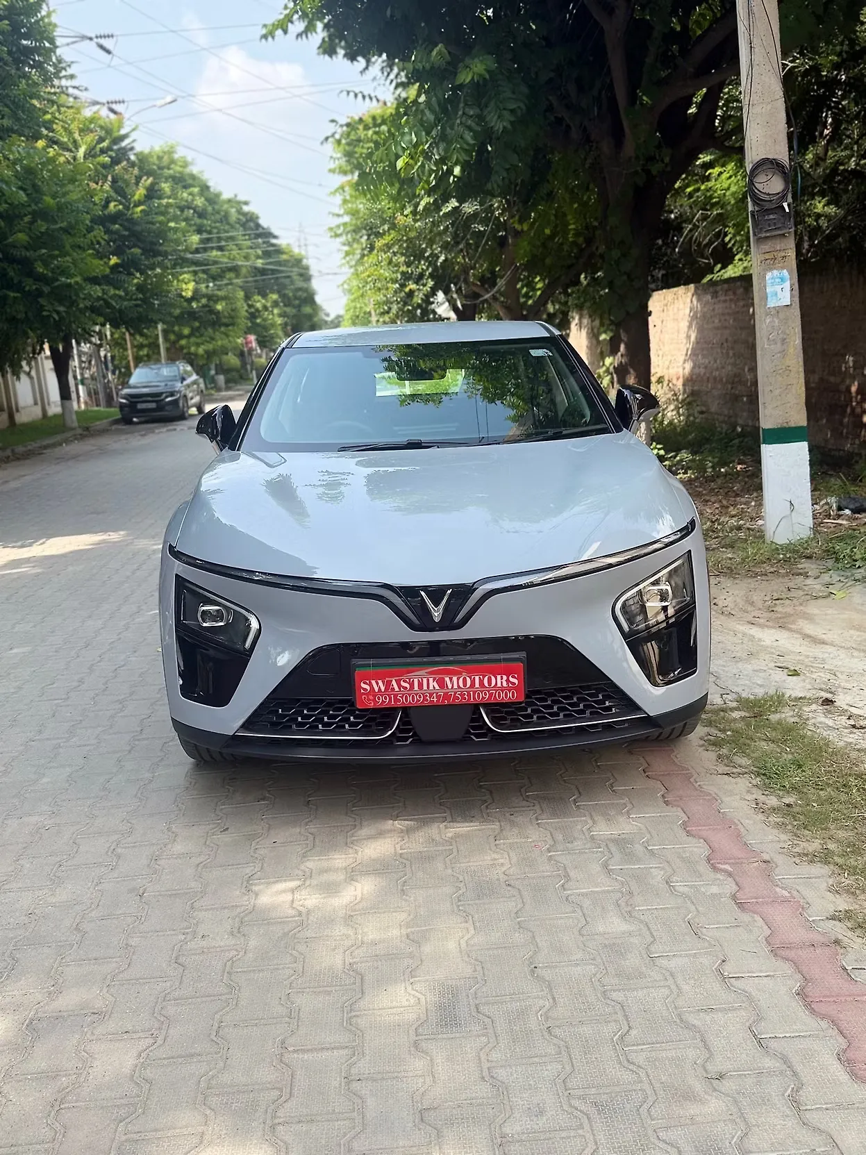 2026 विनफ़ास्ट VF7 Sky Infinity 1