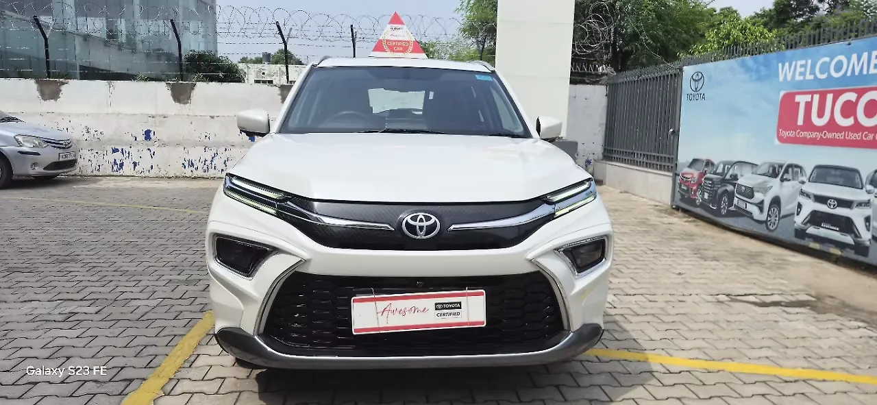 2024 Toyota Urban Cruiser Hyryder V Hybrid [2023-2025] 1