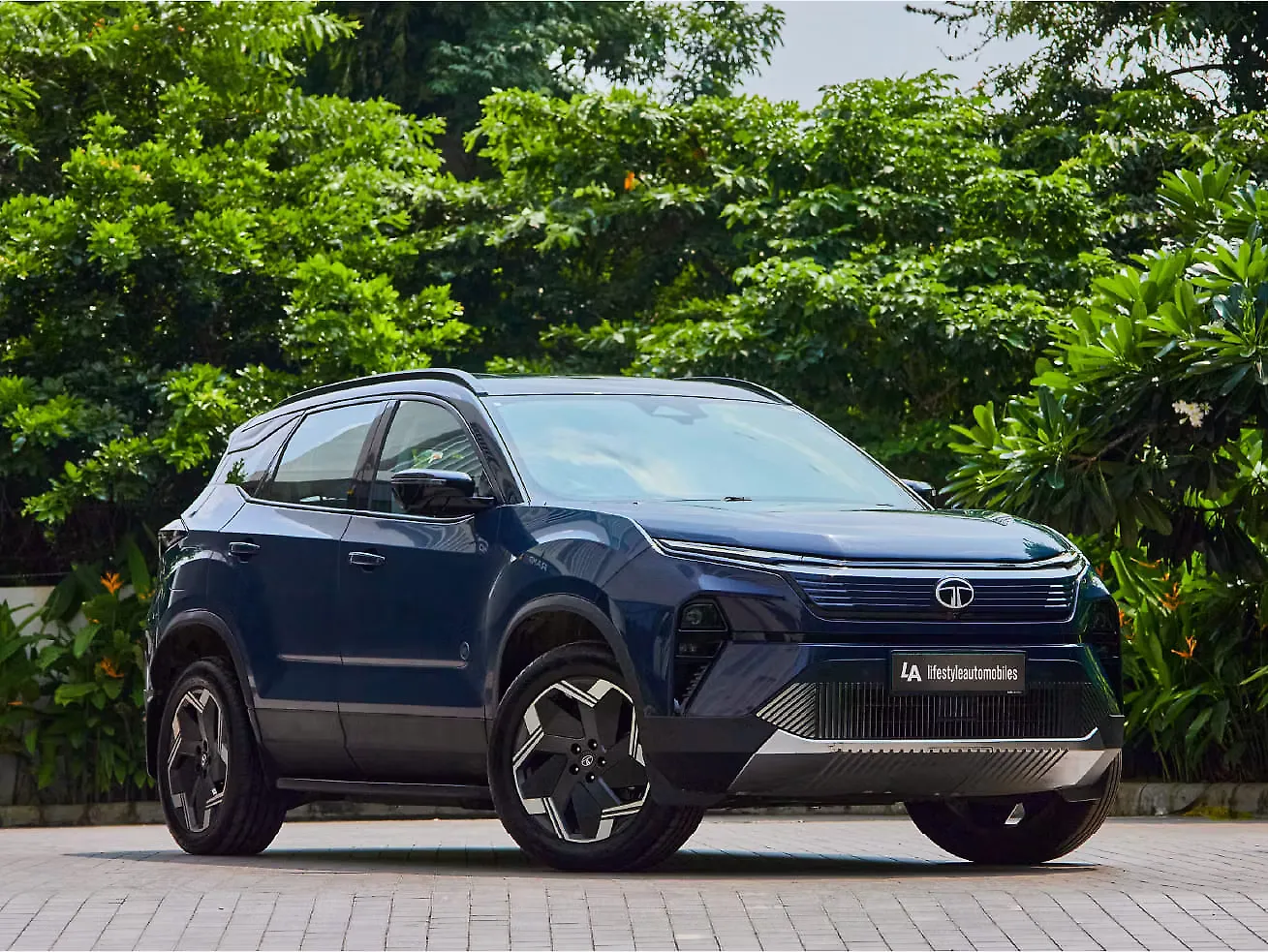 2026 Tata Harrier EV Empowered AWD 75.0 kWh 7.2kW Charger 1