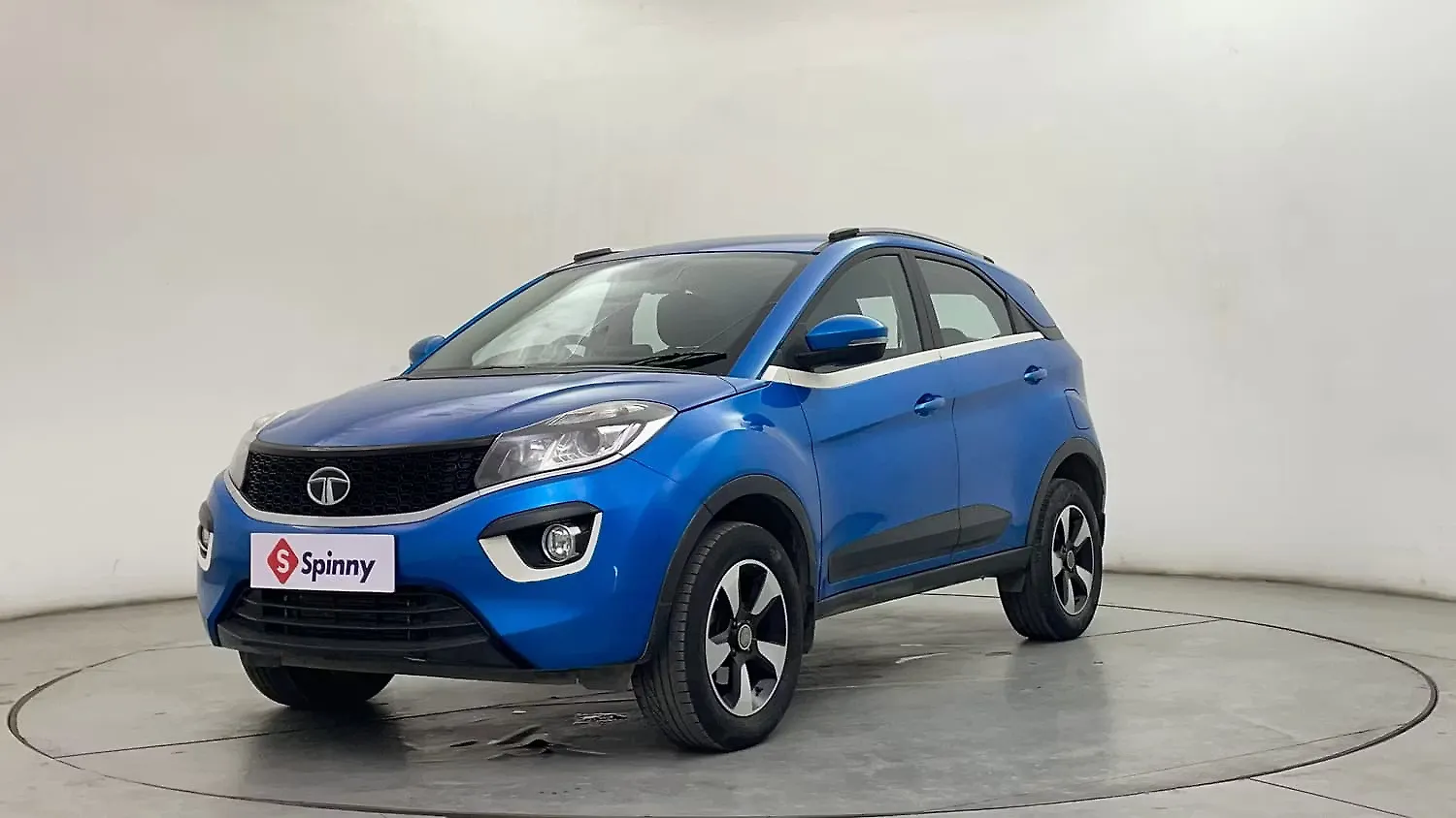 2019 Tata Nexon XZ Plus Diesel 1