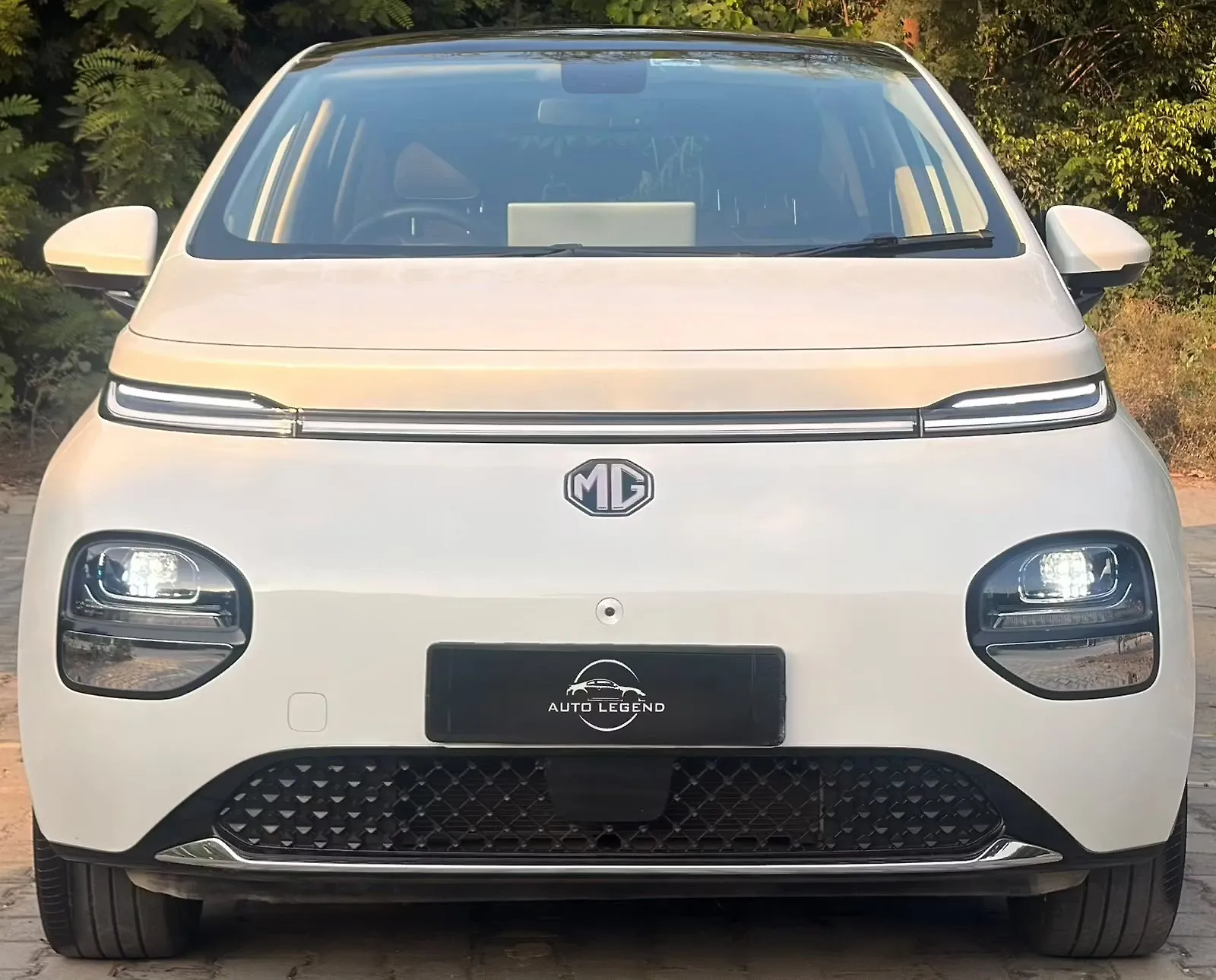 2025 MG Windsor EV Essence 38.0 kWh 1