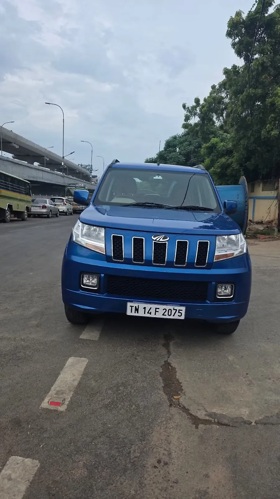 2016 Mahindra TUV300 T8 AMT 1