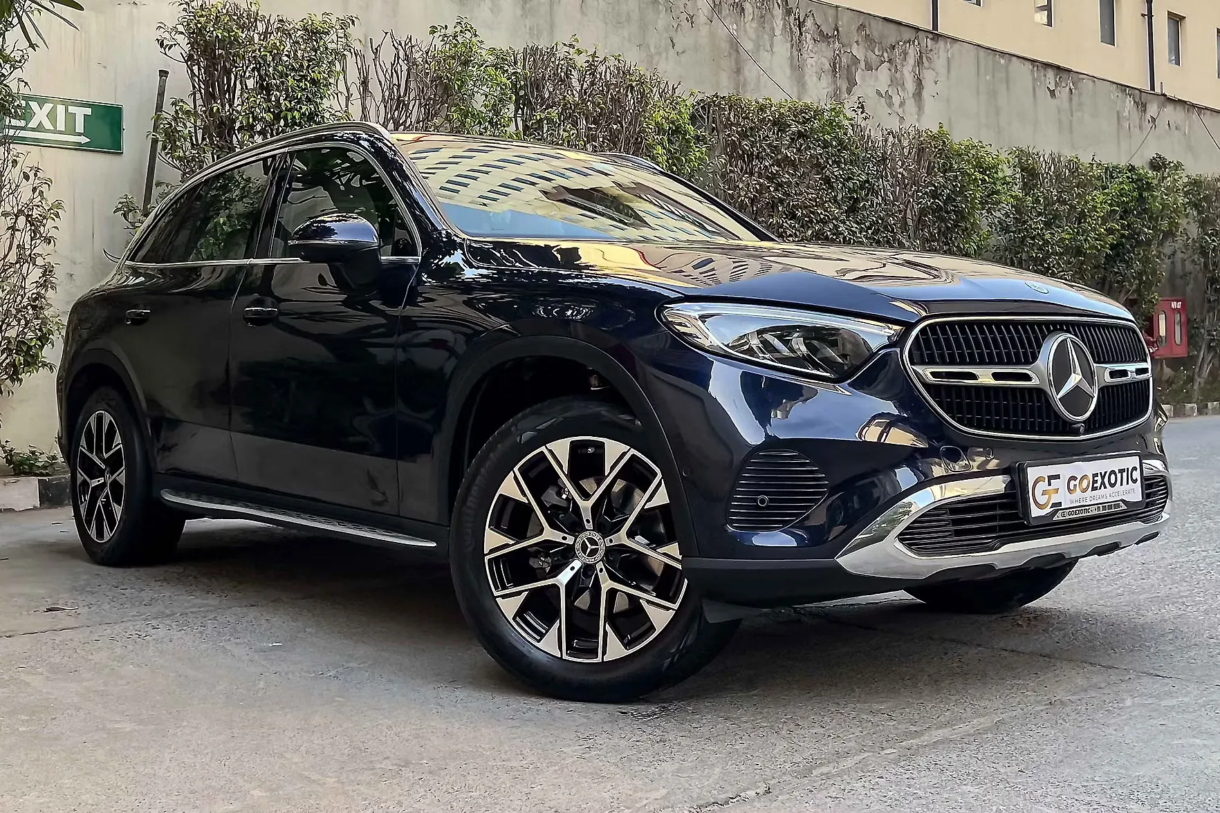 2023 Mercedes-Benz GLC 300 4MATIC 1