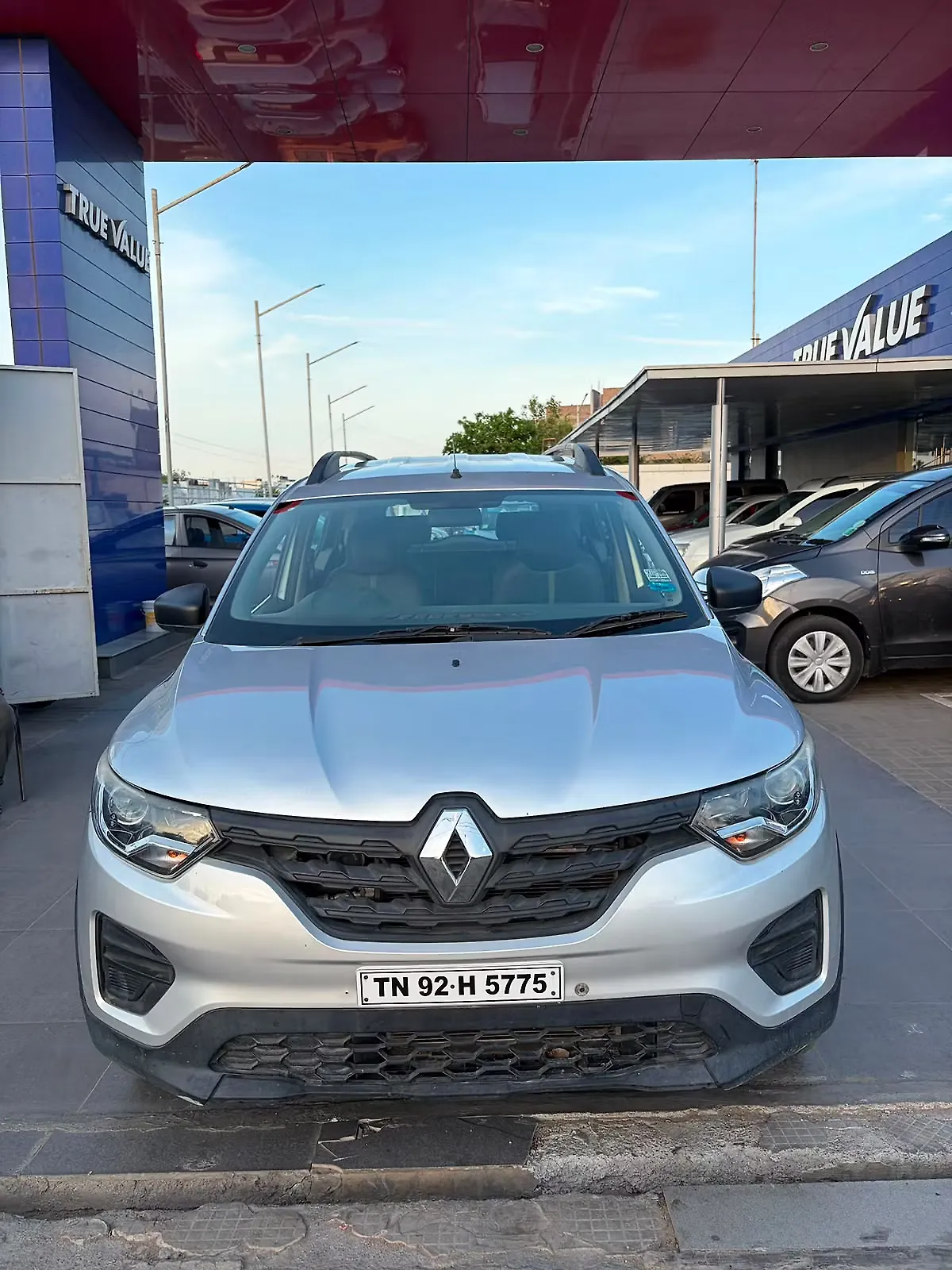 2022 Renault Triber RXL 1