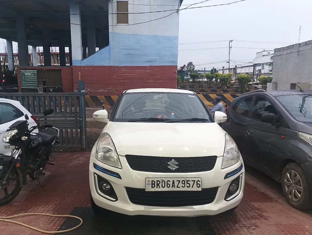 2016 Maruti Suzuki Swift VXi [2014-2017] 1